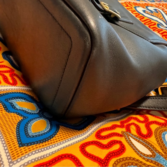 Vintage Coach Legacy West Leather Drawstring Backpack - Picture 3 of 14